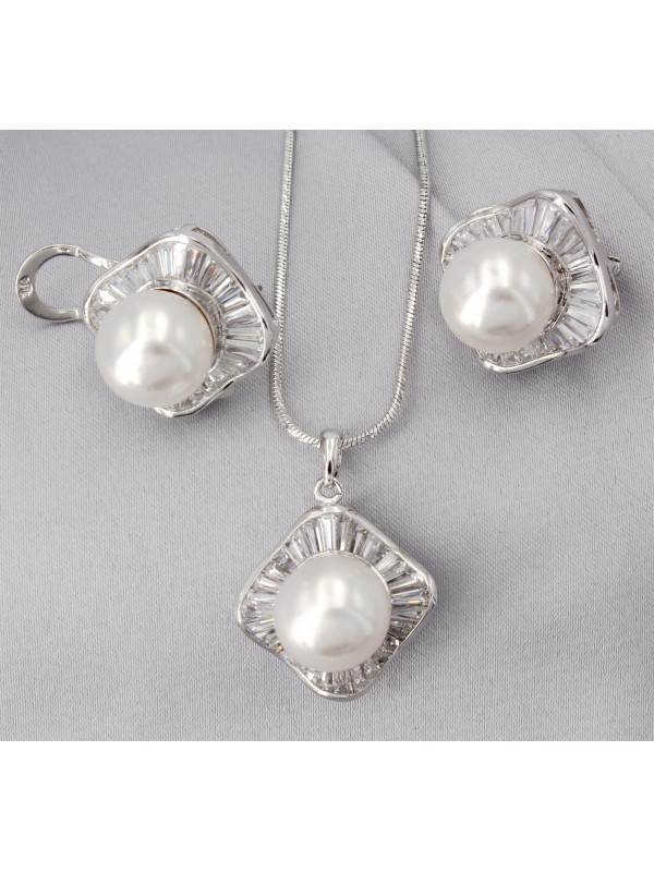 Gift set: MAPERLA PEARL w/ Swarovski Cubic Zirconia Necklace & Earrings Set - NE-JP10387W